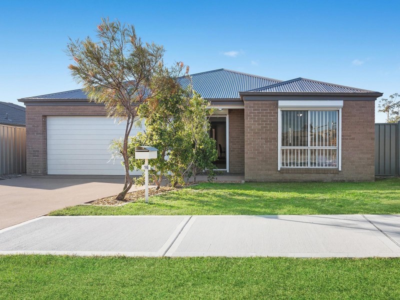 16 Violet Road, Hamlyn Terrace NSW 2259