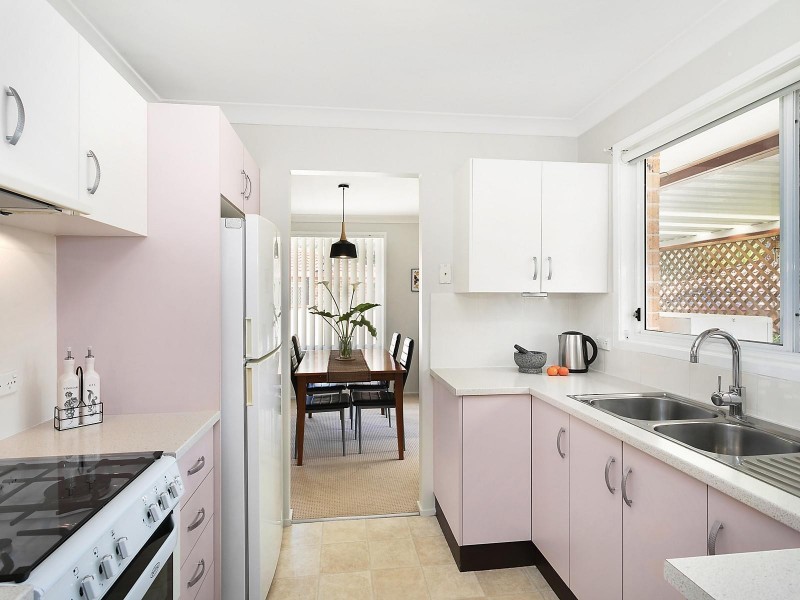 9 Pine Court, Blue Haven NSW 2262