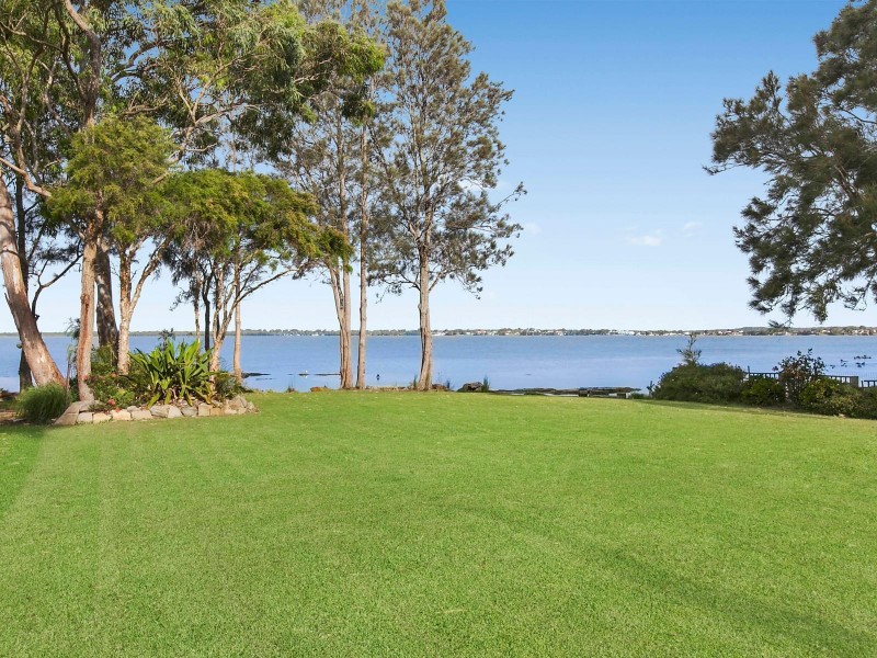 63 Malvina Parade, Lake Haven NSW 2263