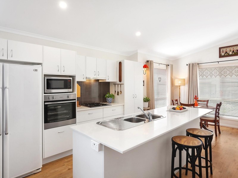 201/1A Stockton Street, Morisset NSW 2264