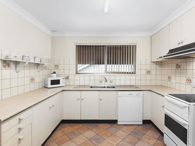 44 Craigie Avenue, Kanwal NSW 2259