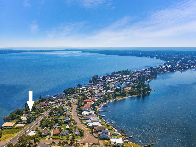 12 Main Road, Toukley NSW 2263