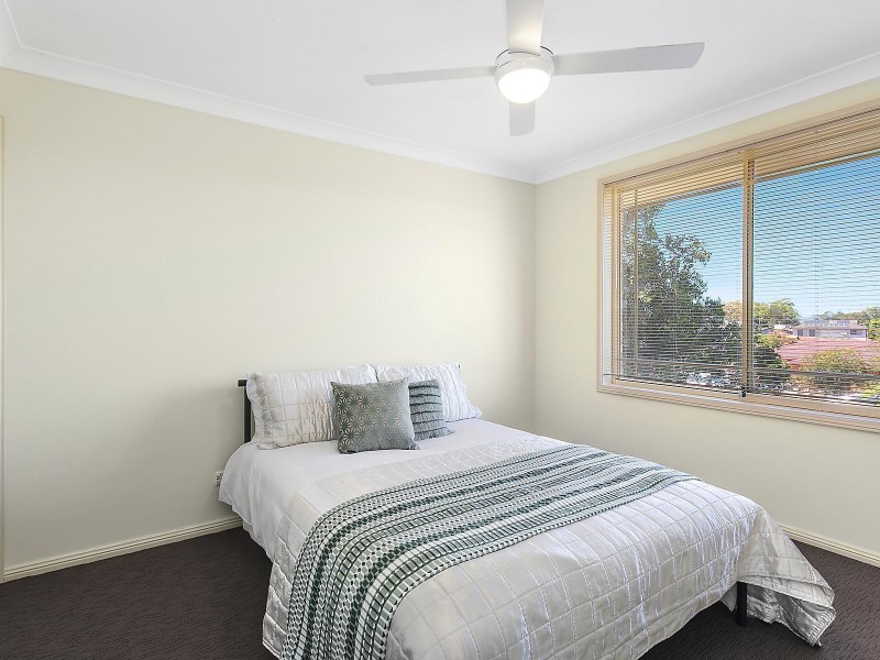 4/2 Nichols Avenue, Gorokan NSW 2263