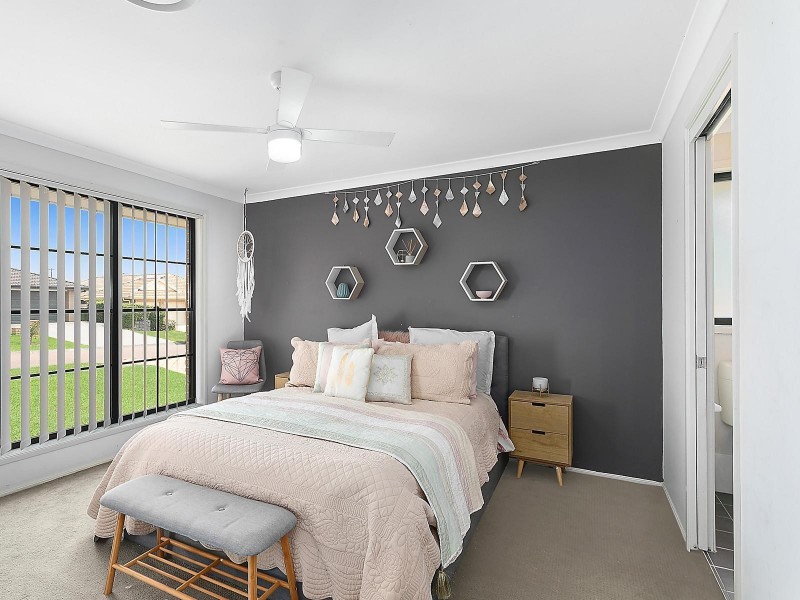 150 Blueridge Drive, Blue Haven NSW 2262