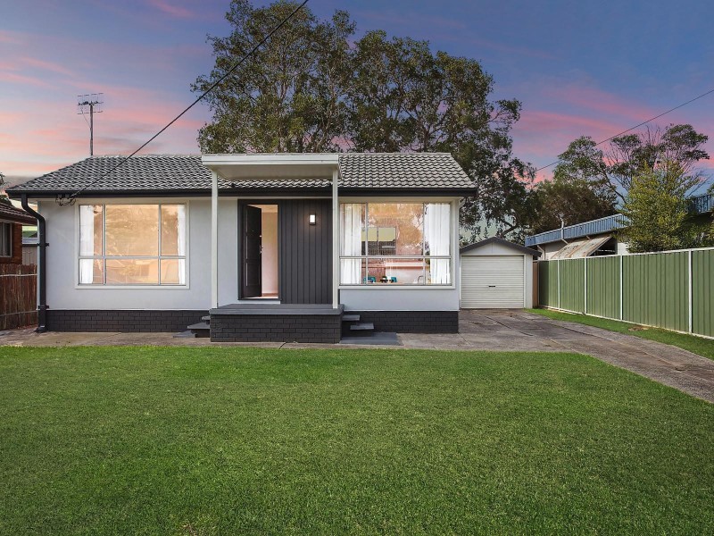 18 Glenlake Avenue, Toukley NSW 2263