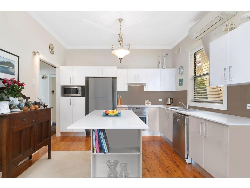 12 Orchardtown Road, New Lambton NSW 2305