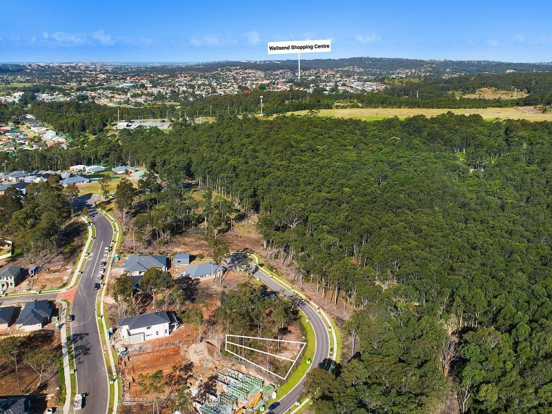 5 & 5A Jarrah Close, Fletcher NSW 2287