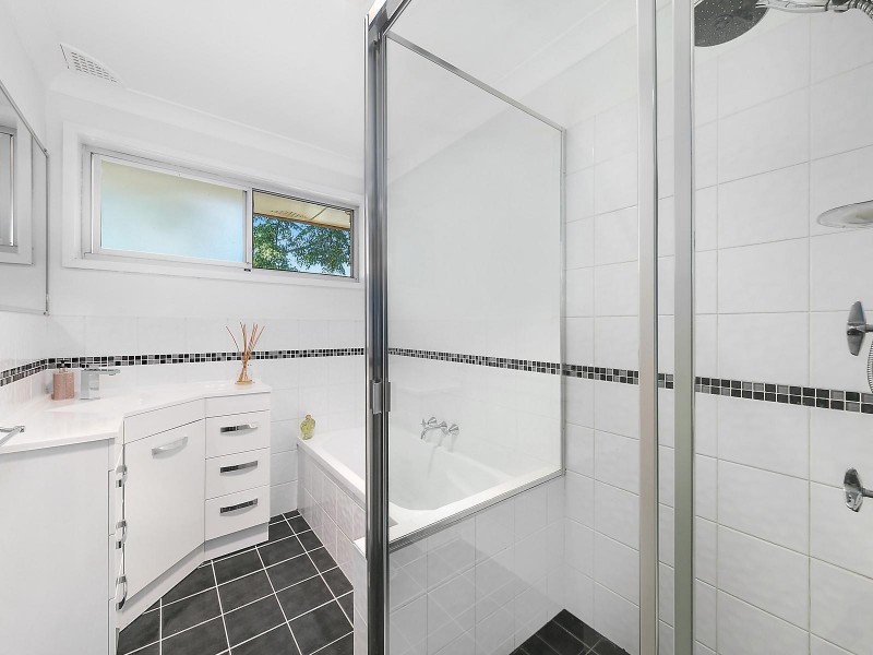 4 Berrico Avenue, Maryland NSW 2287