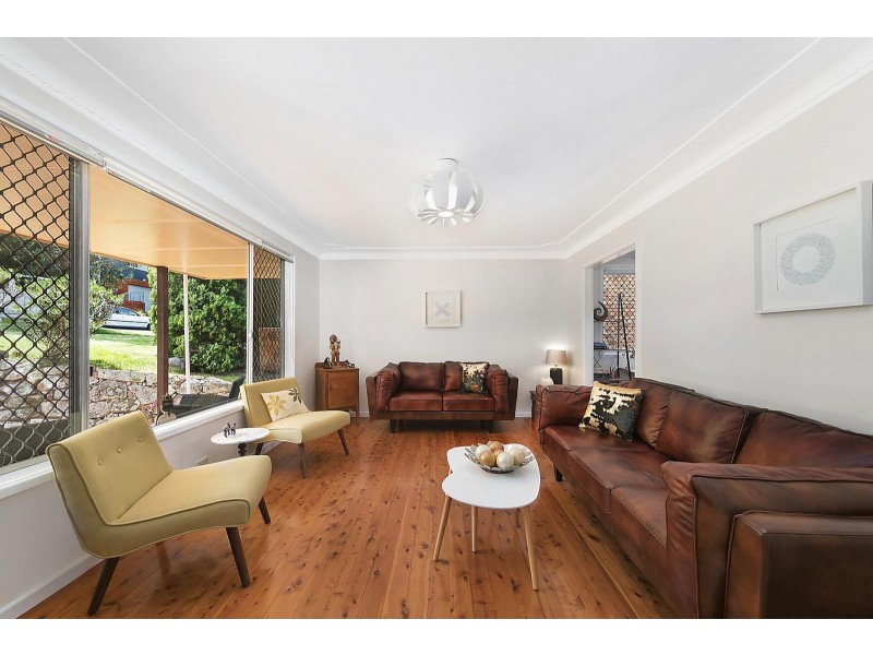 33 Wallace Street, Kotara NSW 2289