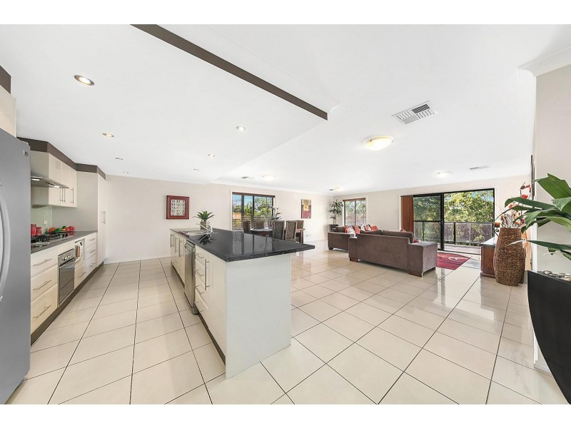 4 Prestwick Street, Fletcher NSW 2287