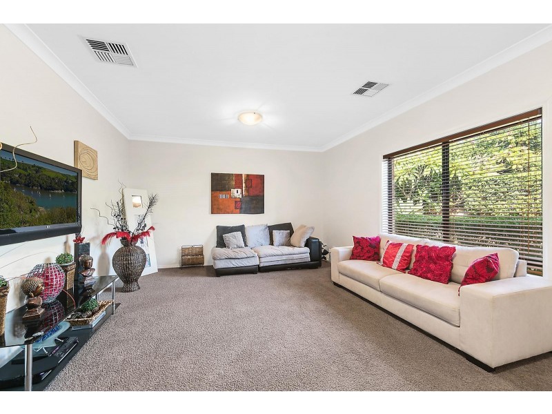 4 Prestwick Street, Fletcher NSW 2287
