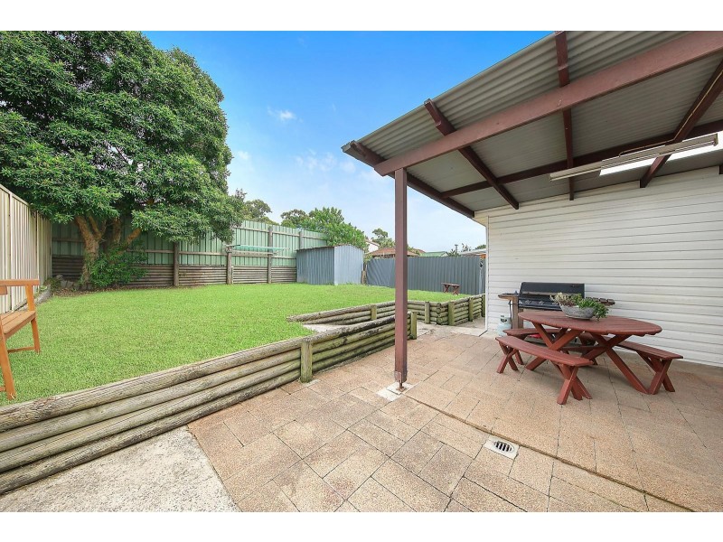 11 Nott Street, Edgeworth NSW 2285