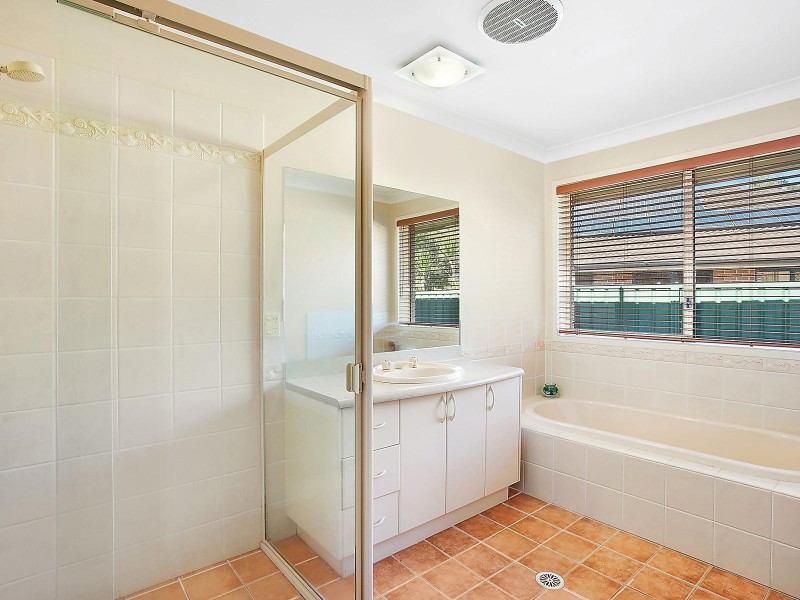 9 Meranti Avenue, Fletcher NSW 2287