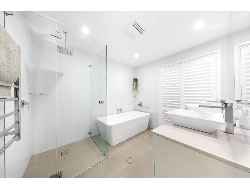 40 Gymea Drive, Garden Suburb NSW 2289