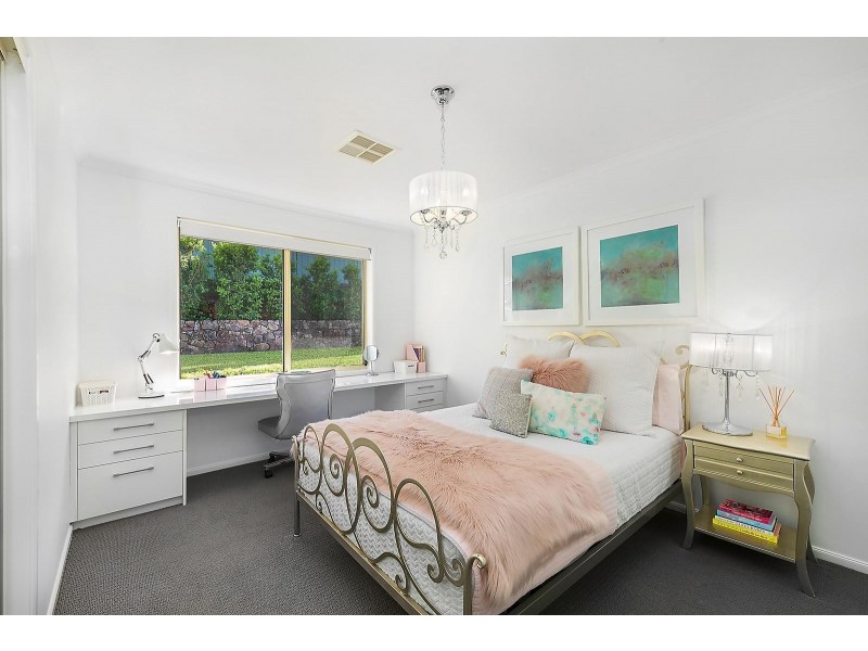 40 Gymea Drive, Garden Suburb NSW 2289