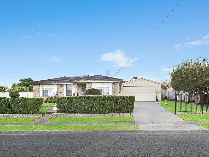 2 Sarina Street, Maryland NSW 2287