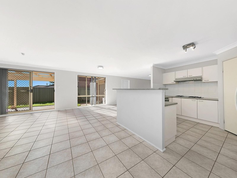20 Stirling Crescent, Fletcher NSW 2287