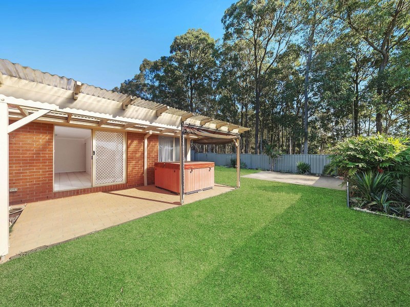 20 Stirling Crescent, Fletcher NSW 2287