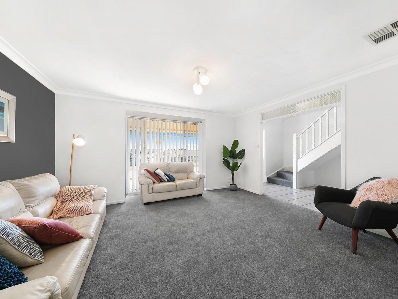 5 Tinobah Place, Maryland NSW 2287