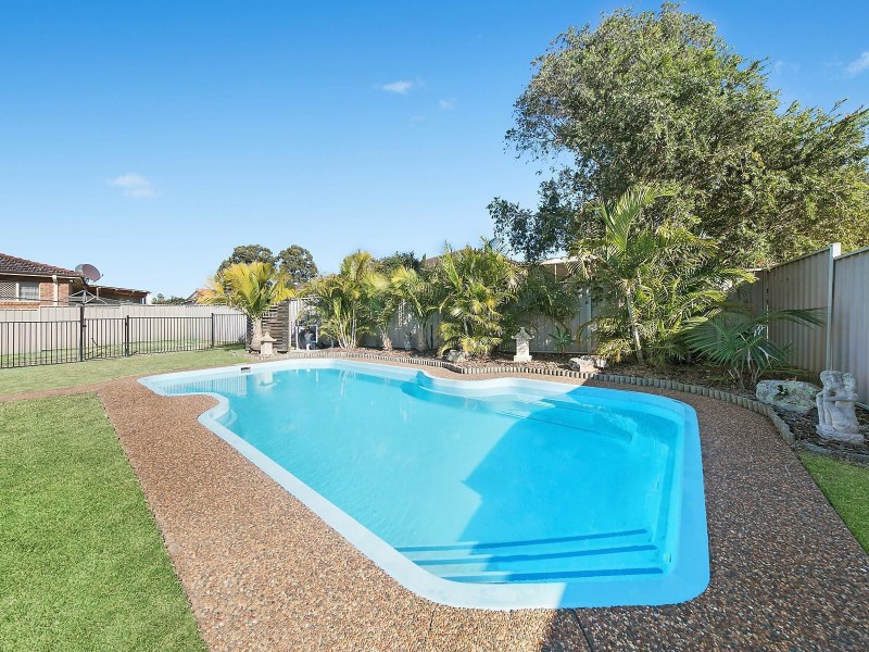 5 Tinobah Place, Maryland NSW 2287