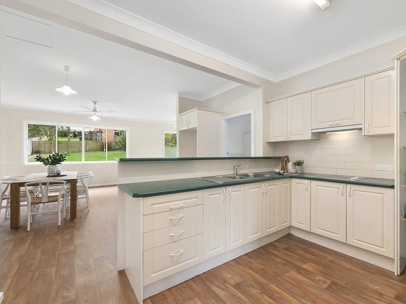 11 Carolyn Street, Adamstown Heights NSW 2289