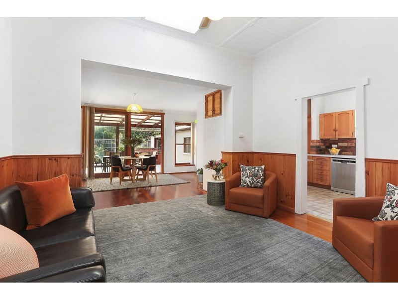 15 Avondale Street, Hampton VIC 3188