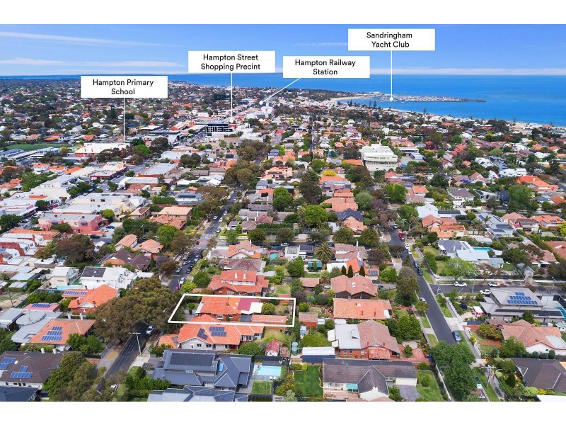 15 Avondale Street, Hampton VIC 3188