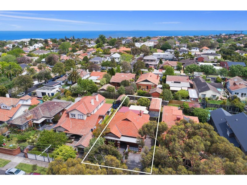 15 Avondale Street, Hampton VIC 3188