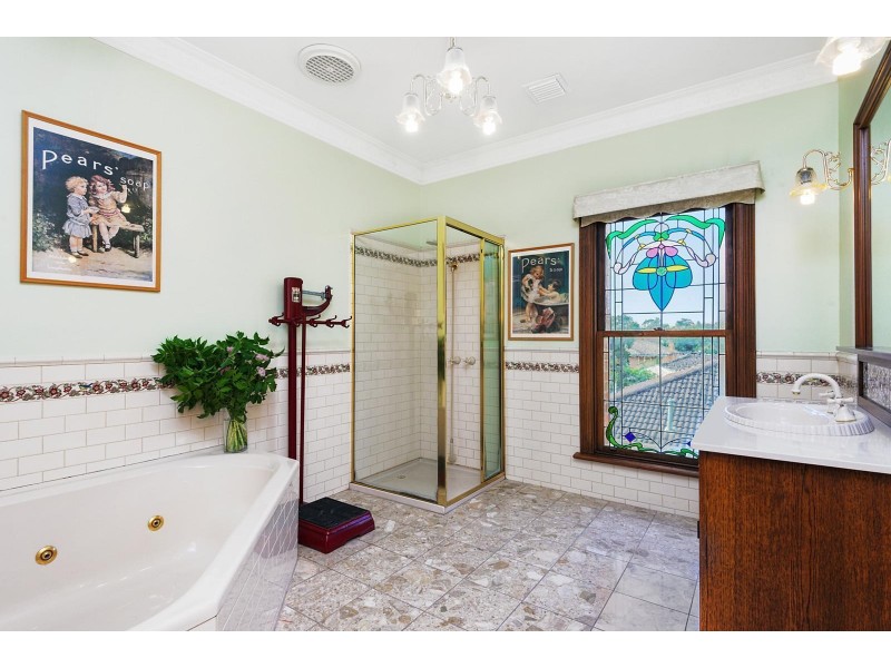 35-37 Cavanagh Street, Cheltenham VIC 3192