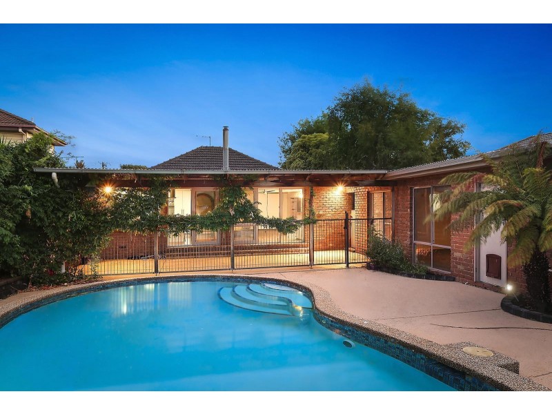 43 Keith Avenue, Edithvale VIC 3196