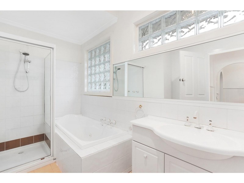 43 Keith Avenue, Edithvale VIC 3196