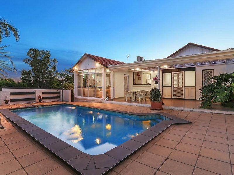 160 Tramway Parade, Beaumaris VIC 3193