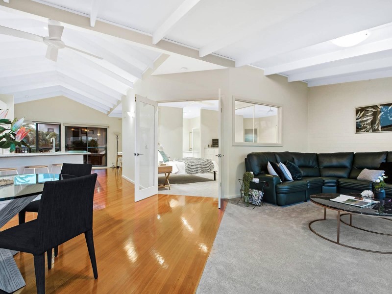 215-216 Beach Road, Mordialloc VIC 3195