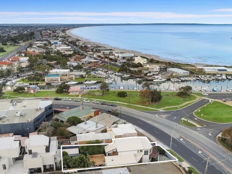 215-216 Beach Road, Mordialloc VIC 3195