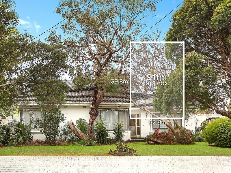 10 Rosemary Road, Beaumaris VIC 3193