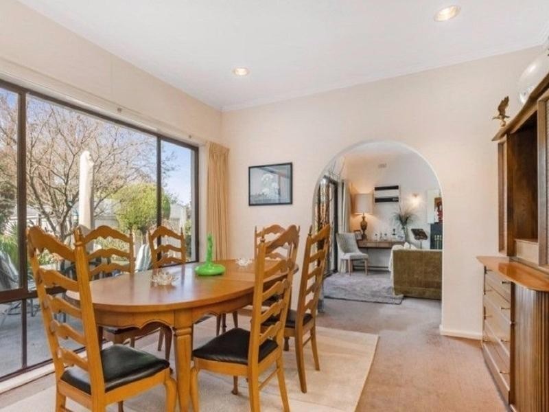 10 Rosemary Road, Beaumaris VIC 3193