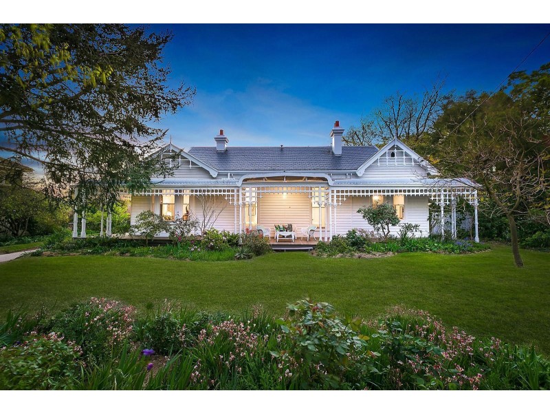 37 Wentworth Avenue, Canterbury VIC 3126