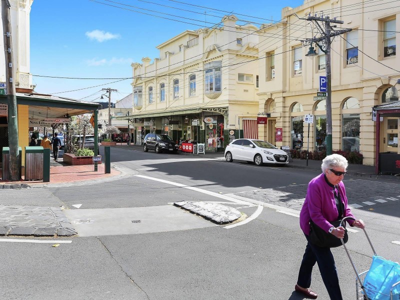 37 Wentworth Avenue, Canterbury VIC 3126