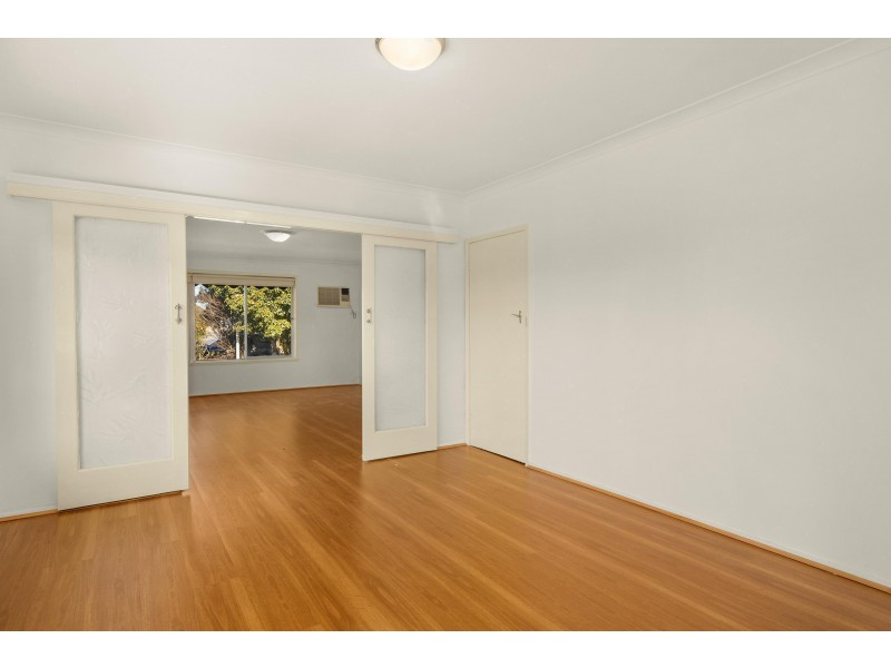 28 Henry Street, Pakenham VIC 3810