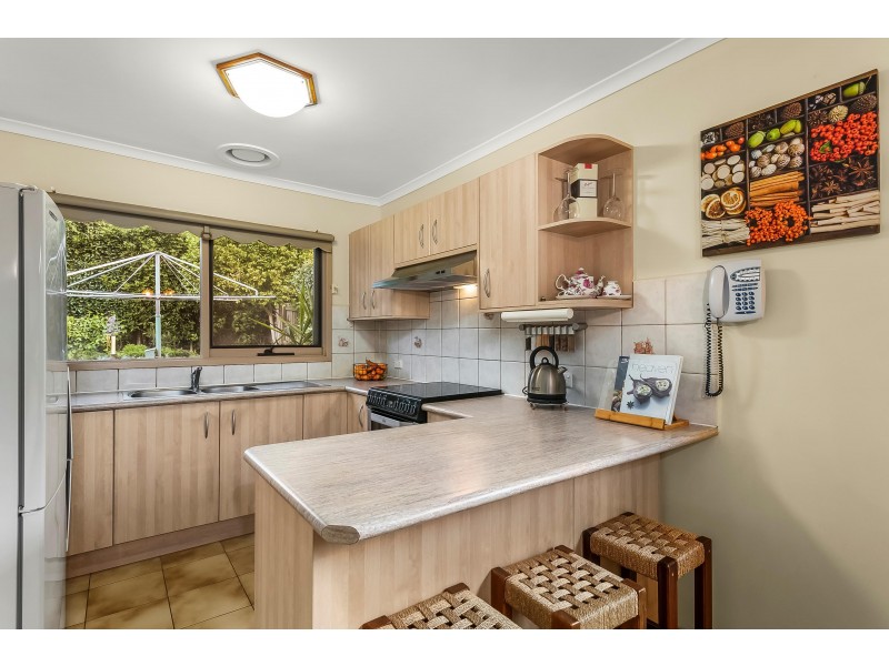 24 Nestan Drive, Ringwood VIC 3134