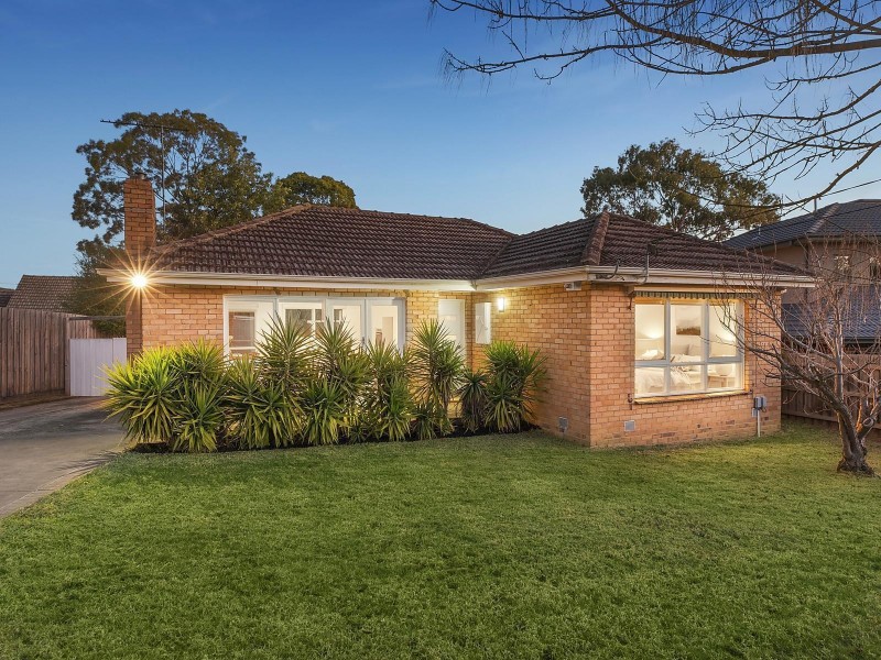 4 White Court, Nunawading VIC 3131