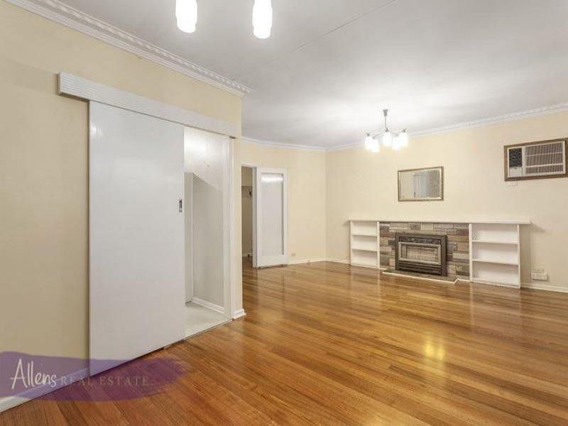 7 Jacana Road, Forest Hill VIC 3131