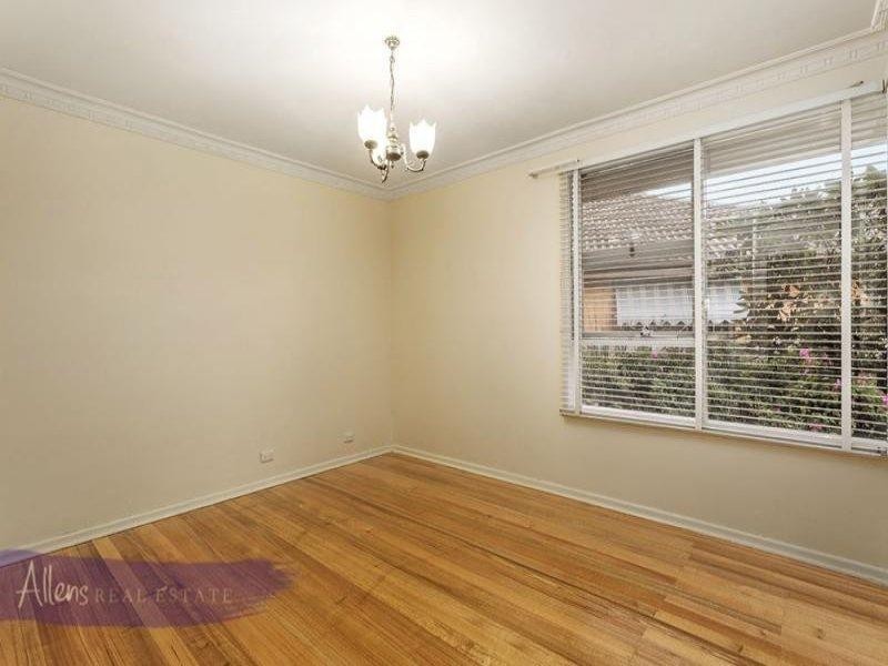 7 Jacana Road, Forest Hill VIC 3131