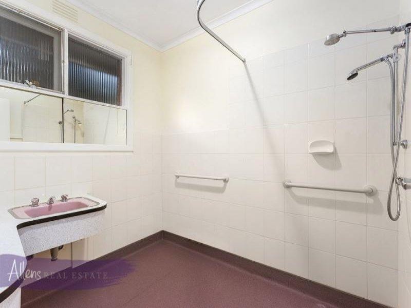 7 Jacana Road, Forest Hill VIC 3131