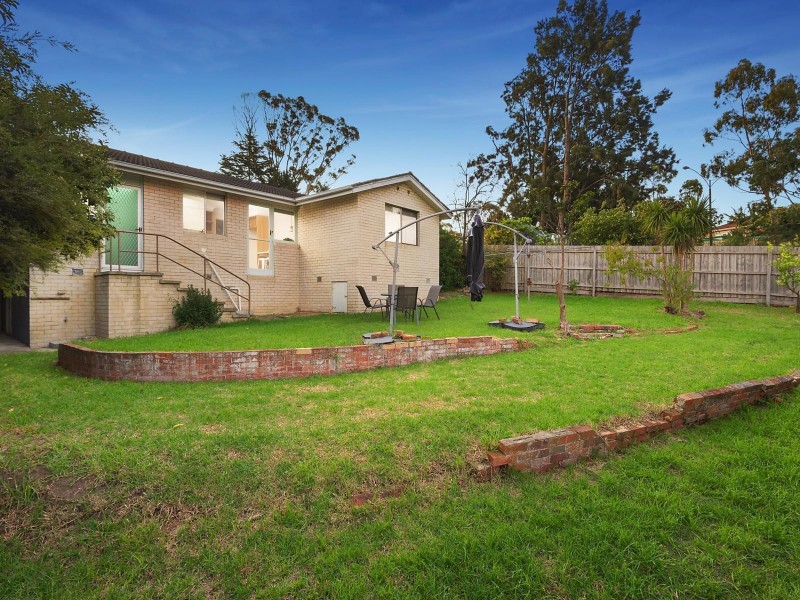 13 Trent Court, Notting Hill VIC 3168