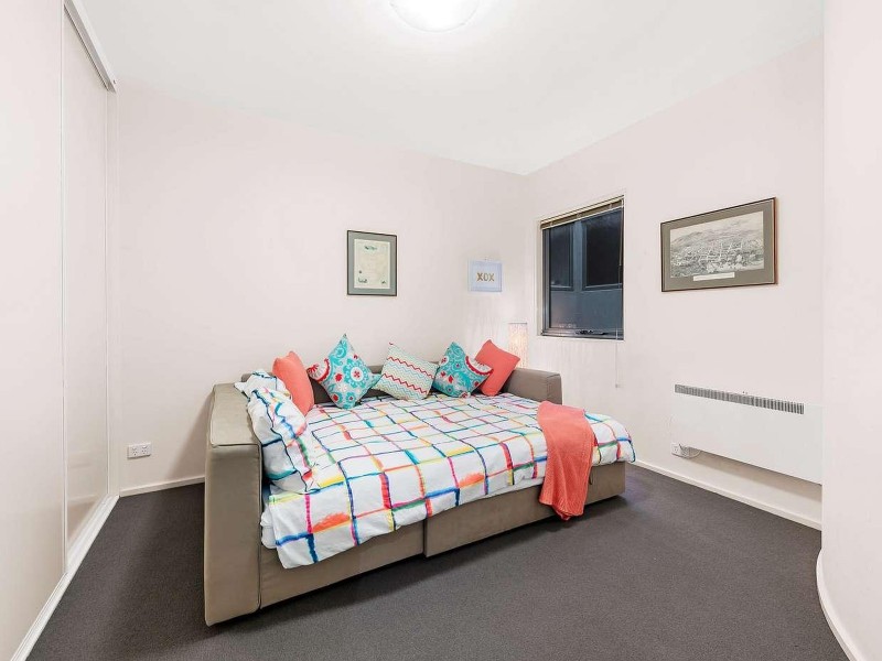 1/19-21 Railway Road, Blackburn VIC 3130