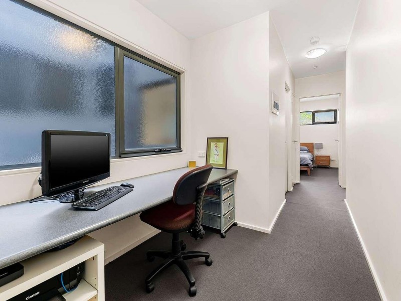 1/19-21 Railway Road, Blackburn VIC 3130