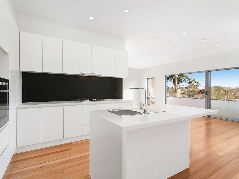 90 Middleborough Road, Blackburn South VIC 3130