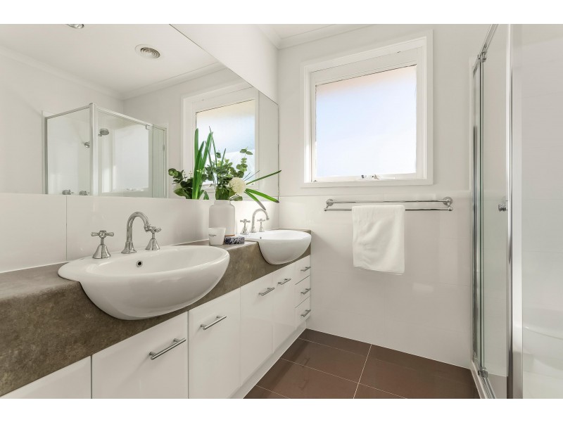 19 Jacobena Place, Templestowe VIC 3106