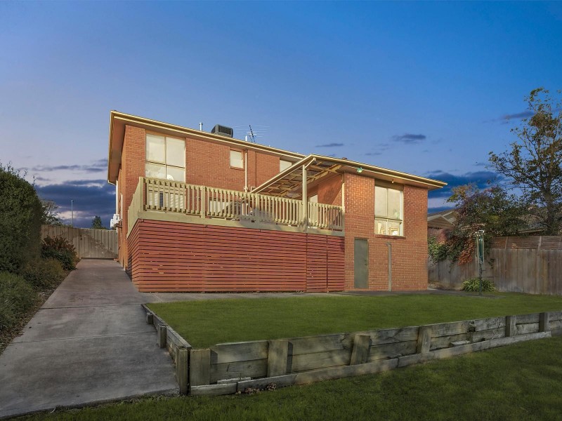 19 Jacobena Place, Templestowe VIC 3106
